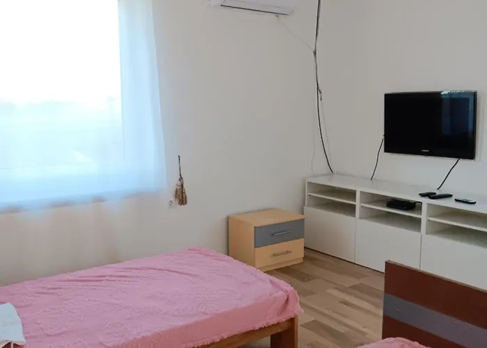 Charmante - Erste Etage *