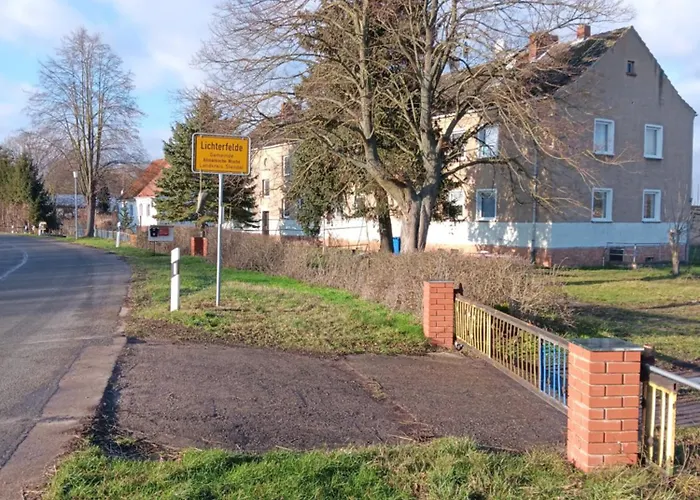 Charmante - Erste Etage Апартаменты *